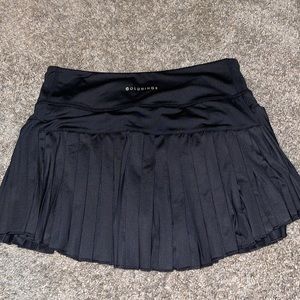 Gold hinge black skirt